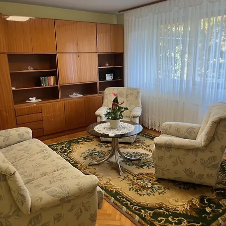 Central Station Apartman Ljubljana